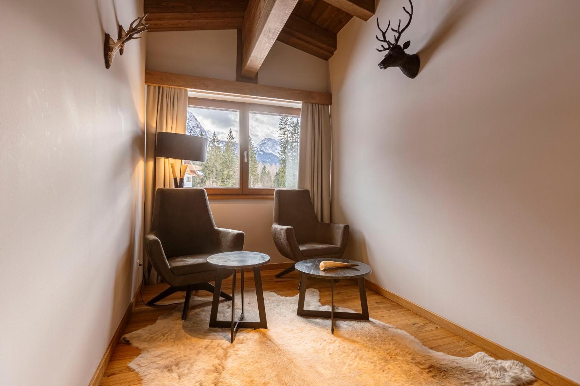 Bergresort Zugspitze Ehrwald By Alps Resorts Exterior photo